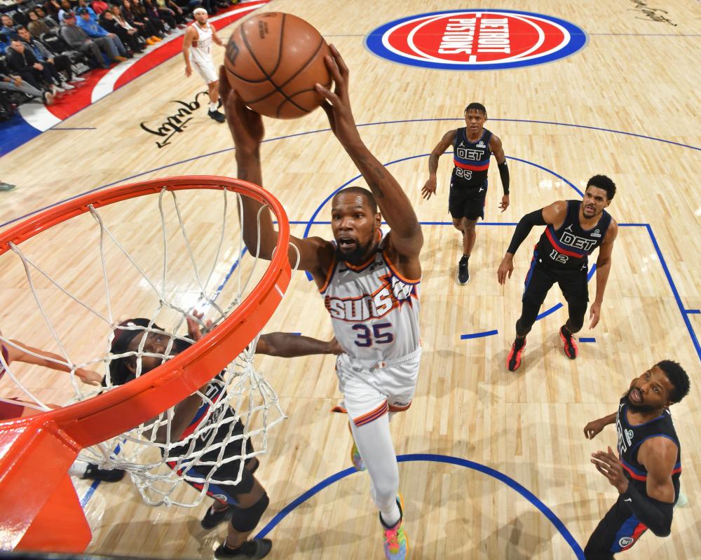 仅激起了球 仅激起了球